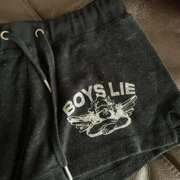 Black 'Boys Lie' Velour Women's Shorts - Picture 2 of 4